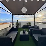 Rooftop Ocean View Big Terrace * 칼라오살바헤